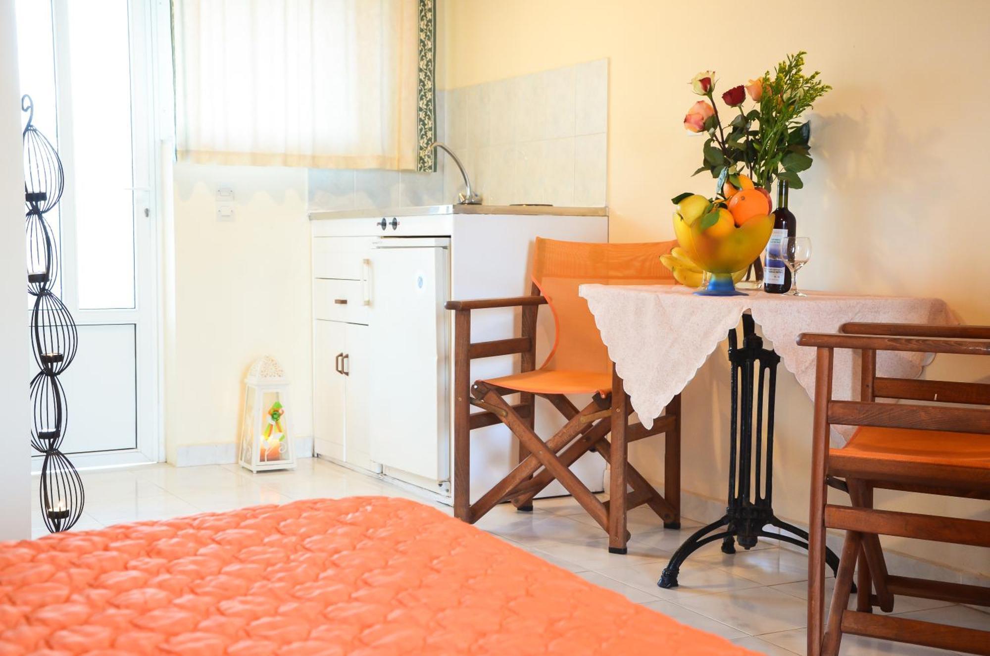 Artemis Apartments Kypseli Room photo