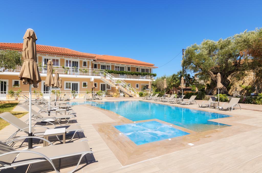 Artemis Apartments Kypseli Exterior photo